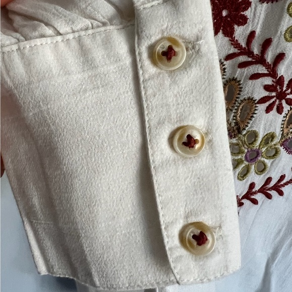 274 Anthropologie Meadow Rue Embroidered Mock Neck Back Buttons Blouse size 2 - Picture 8 of 16